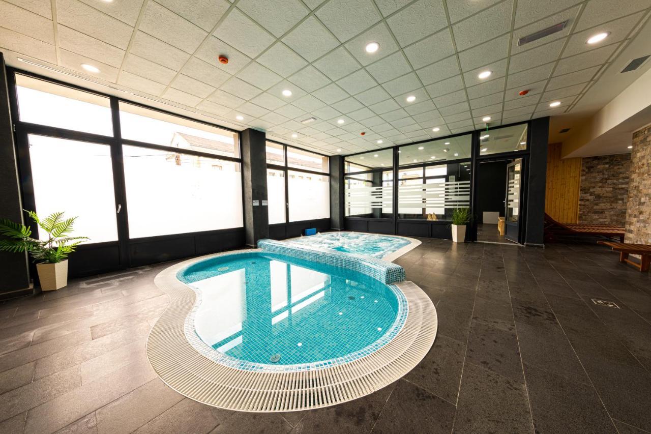 Filo Hotel Wellness & Spa 格奥尔盖尼 外观 照片